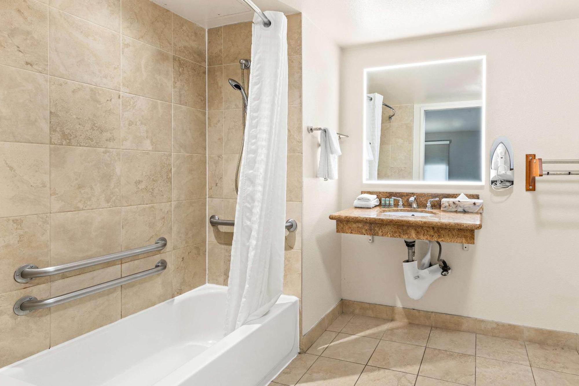 Best Western Chula Vista/Otay Valley Hotel Exterior photo