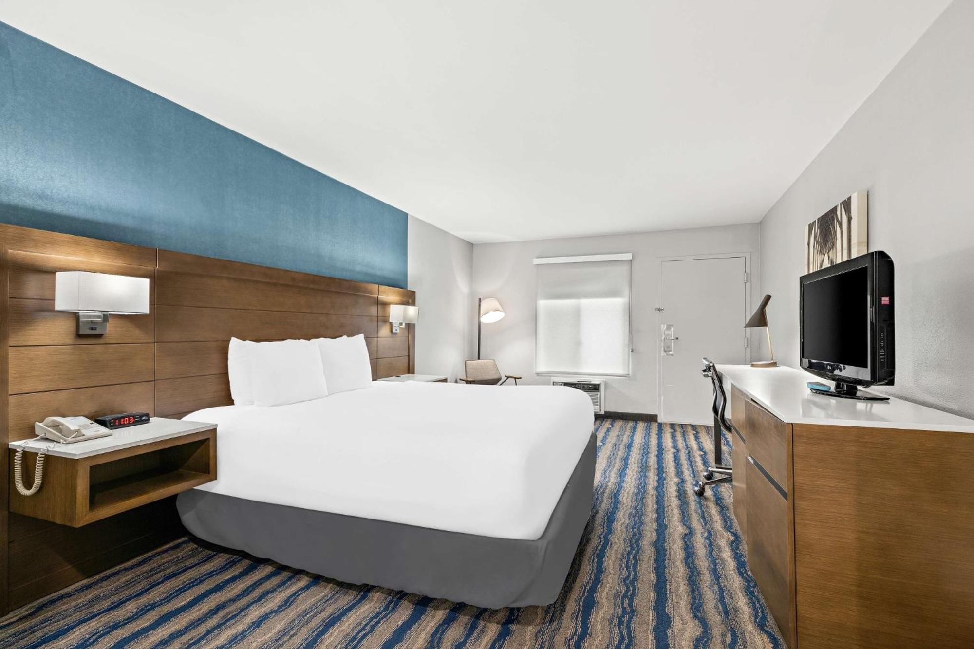 Best Western Chula Vista/Otay Valley Hotel Exterior photo